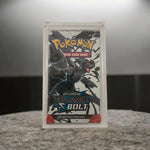Acrílico Sellado con Sobre Black Bolt – Pokémon TCG | TPM TCG |  Lote limitado a 30 pzs